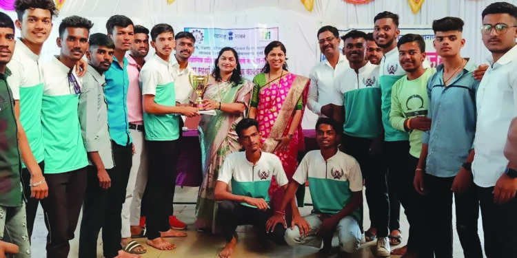 नागोठणे आयटीआयतर्फे विविध क्रीडा स्पर्धा उत्साहात