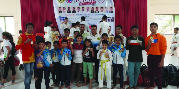 पेणच्या खेळाडुंचे कराटे स्पर्धेत यश