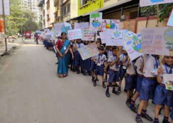 ज्ञानमंदिर शाळेमध्ये दप्तर विना शाळा