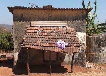 अंगणवाडी इमारतीपासून बेली आदिवासीवाडी वंचित