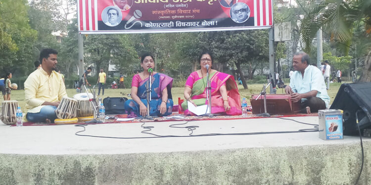 नवीन पनवेलमध्ये अत्रे कट्ट्यावर आभाळमाया