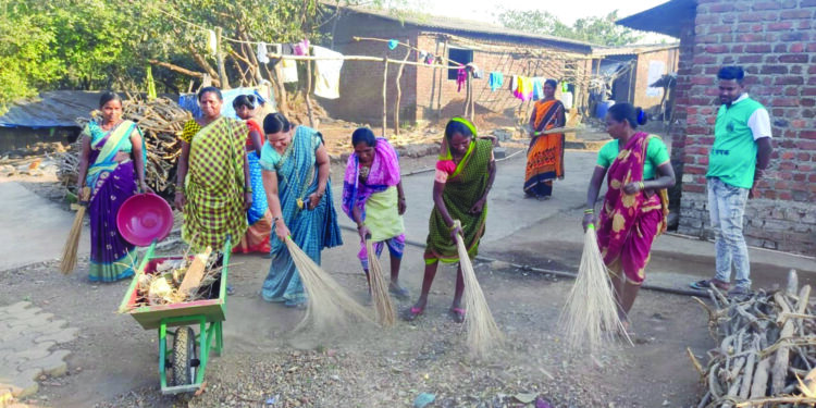 विंधणे कातकरी वाडीपासून अभियानास प्रारंभ