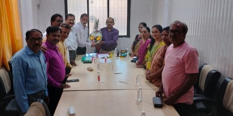 देवेंद्रनाथ पतसंस्थेची निवडणूक बिनविरोध