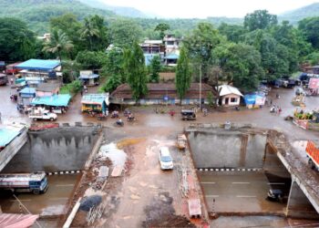 महामार्गालगतची शहरे गायब झाली