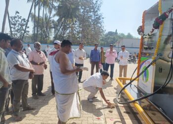 रामेश्‍वर सीएनजी पंपाचे उद्घाटन