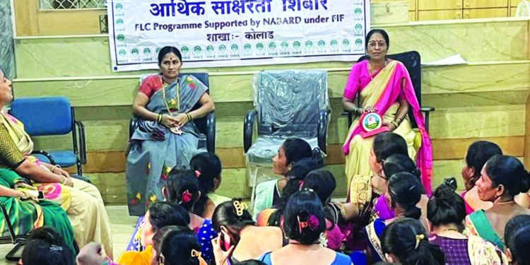 आरडीसी कोलाड शाखेत साक्षरता मेळावा