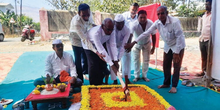 उकरुळ पाणी योजनेचे भूमिपूजन; महिलांनी मानले विशेष आभार