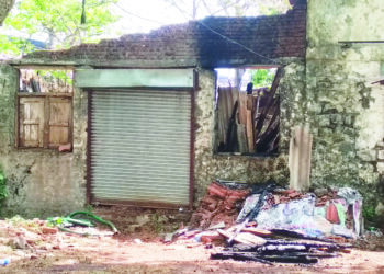 नागोठण्यातील फर्निचरच्या बंद गोडाऊनला आग