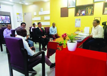 जिल्हा बँकेचे कामकाज आमच्या देशासाठीसुद्धा प्रभावी : प्रा. मकामे एम्बारवा