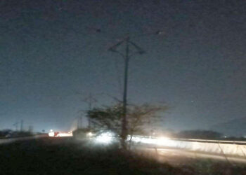 बोकडवीरा ते शेवा उड्डाणपूल अंधारात