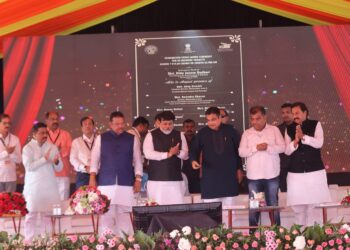 व्हय म्हाराजा, महामार्गाचा पाळणा यंदा हलू दे