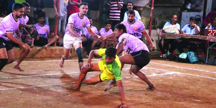 ओम् श्री साईनाथ सेवा ट्रस्ट कबड्डी स्पर्धा