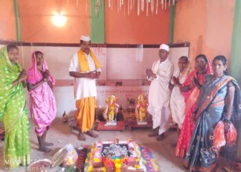 दांडवाडीत मूर्तीची प्राणप्रतिष्ठापणा