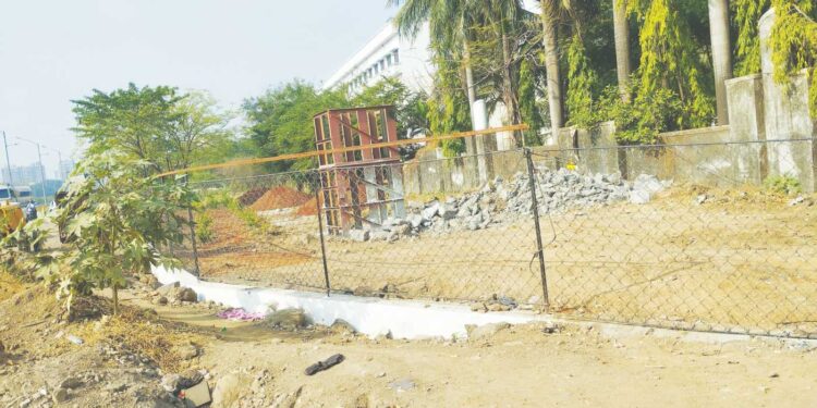 जाहिरातदार एजन्सी पालिकेला वरचढ