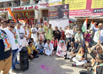 पनवेलमध्ये काँग्रेसचे धरणे आंदोलन