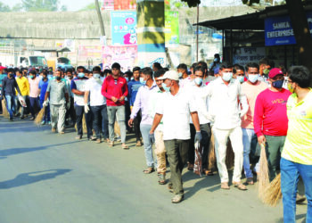 पेण शहरात सव्वीस टन कचरा गोळा