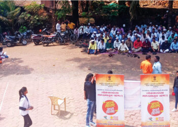 पोलादपूरात सरकारविरोधी घोषणाबाजी