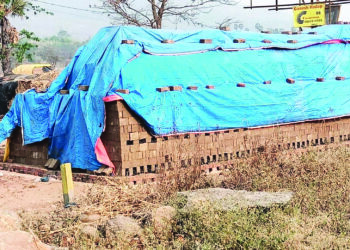 अवकाळीमुळे वीटभट्टी मालकांचे नुकसान