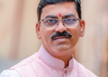 माजी सरपंचांना शासनाने मानधन द्यावे: तालुका चिटणीस अजित कासार