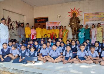 पथनाट्याच्या माध्यमातून लोकजागर