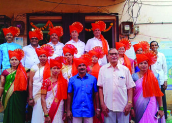 सरपंच, उपसरपंचांनी कार्यभार स्वीकारला