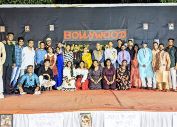 महेश वेळे यांना सुवर्ण पदक