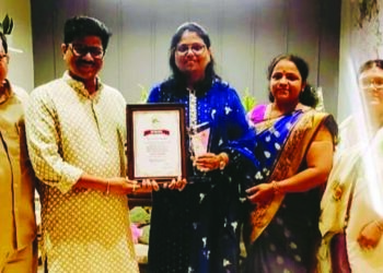 साहित्य संपदातर्फे अ‍ॅड. मानसी म्हात्रेंना पुरस्कार