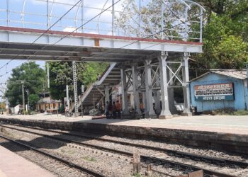 तीन नवीन पादाचरी पुलांची कामे सुरू