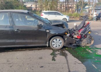 पेण-खोपोली महामार्गावर भीषण अपघात; दोन तरुण ठार