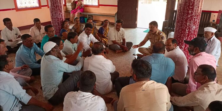 तळा येथे शांतता कमिटीची बैठक