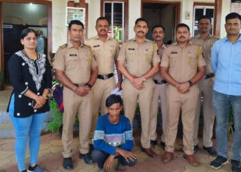 अल्पवयीन मुलीवर अत्याचार करणारा अटकेत