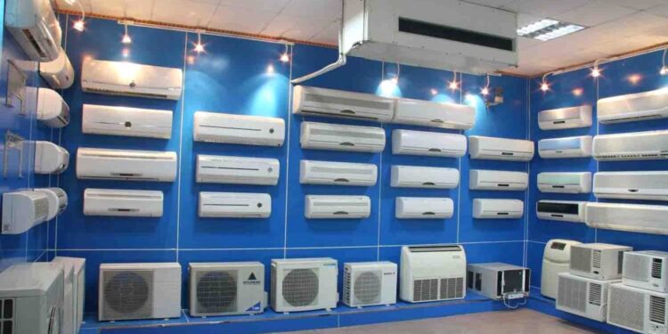 उन्हाच्या तडाख्याने खिशाला झळ