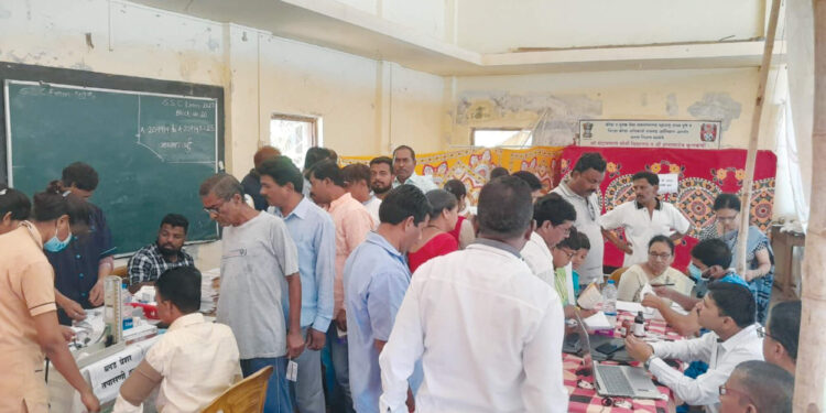 संजीवनी संस्थेतर्फे आरोग्य शिबीर