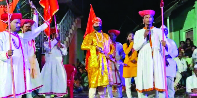 बेणसेत सोंगी भजन, भारुडातून प्रबोधन