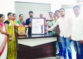 चेतन पाशिलकरचा सन्मान