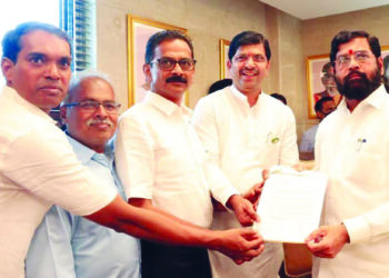 विकासकामे पूर्ण करावीत; माथेरानकरांचे मुख्यमंत्र्यांना साकडे