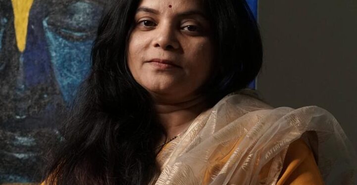 कर्जतच्या चित्रकाराचे मुंबईत प्रदर्शन