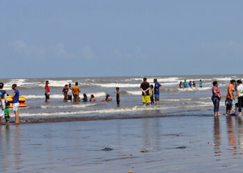 विकेन्डला मुरुड फुलले