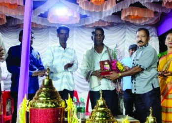 सह्याद्री कर्जत संघ आमदार चषकाचा मानकरी