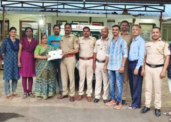 चोरीला गेलेली रक्कम मुळमालकास परत  