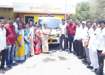 नावंढेत रुग्णवाहिकेचा लोकार्पण