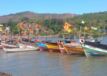तळा तालुक्यातील कोळी बांधव आर्थिक संकटात