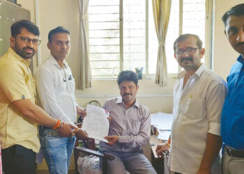 कर्जत बाजार समितीसाठी ठाकरे गटाचे अर्ज दाखल