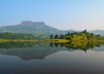 मोरबे धरणातील पाणी पातळी घटली