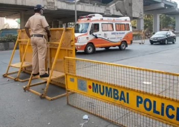 मुंबईत दहशतवादी घुसल्याची माहिती खोटी