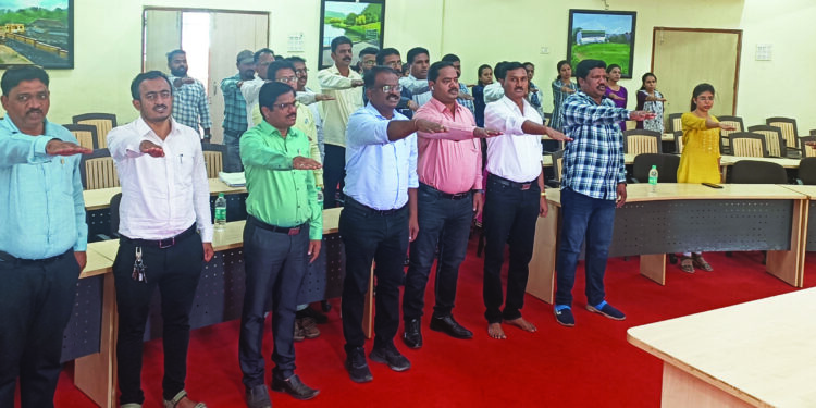 पेण नगरपालिकेत प्लास्टिक बंदीची शपथ