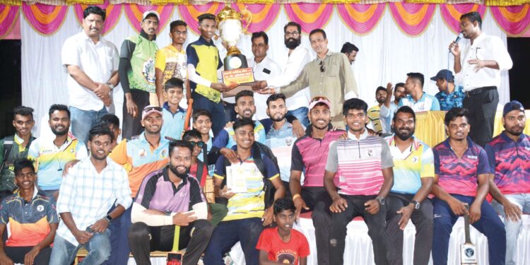 रेवदंडा क्रिकेट स्पर्धेत जय बजरंग विजयी