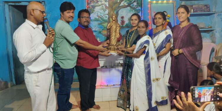 ‘भगवान गौतम बुद्ध शांतीचे प्रतीक’