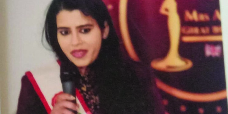 उरणच्या लेकीचा सातासमुद्रापार झेंडा