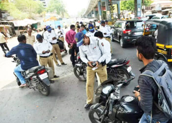 विना हेल्मेट प्रवास करणाऱ्यांना बसणार चाप